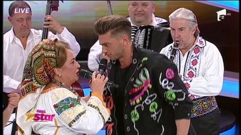 Dirli, dirli, dirli, daaaa, Doriane, ce ți-a făcut doamna Laura?? Artistul a cântat muzică populară de i s-au încurcat limba și microfonul