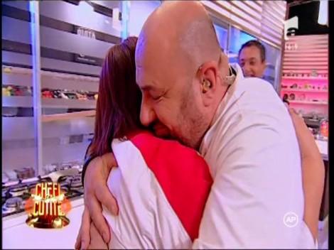 Chef Scărlătescu rămâne cu un singur concurent! Filip și Dumbo au fost eliminați! Din echipa roșie, pleacă Loredana!