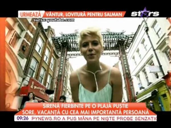 Sirenă FIERBINTE pe o plajă pustie! Sore, vacanţă &icirc;n Cipru cu cea mai importantă persoană