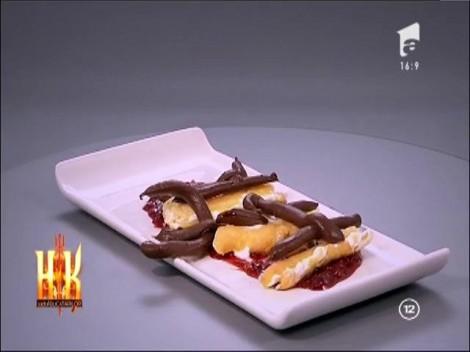 Rebeca stârnește hohote de râs cu DESERTUL care a consacrat-o!