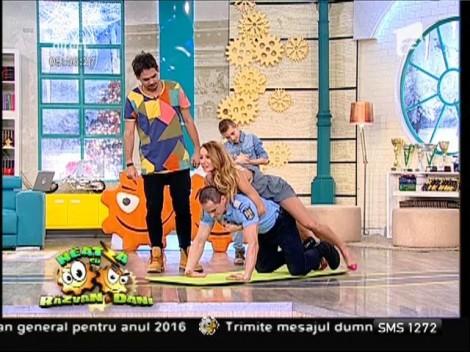 Moment antologic la „Neatza”. Recordmanul național la flotări a făcut spectacol cu Flavia... în cârcă!