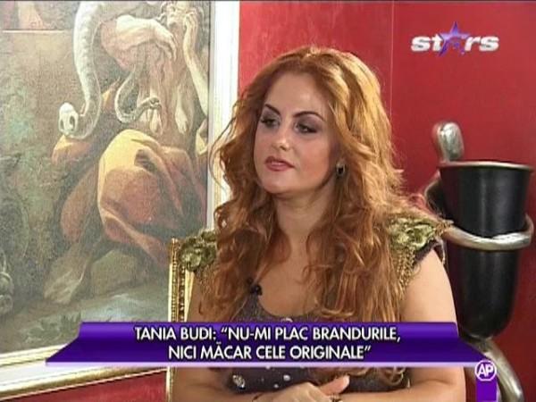 Tania Budi &icirc;ntr-un "Refresh" continuu: trucuri de frumuseţe şi secrete &icirc;mpotriva &icirc;mbătr&acirc;nirii