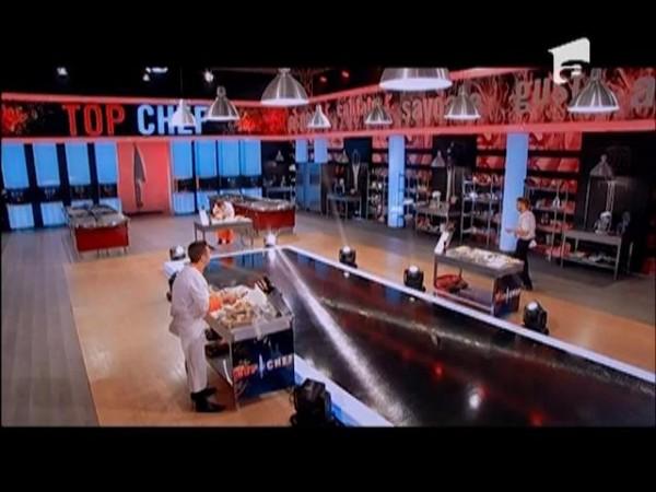 Probă plină de emoții! Alex, Mihai și Istvan au transformat resturile de mâncare în preparate de top