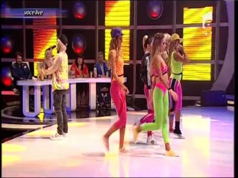 Poate cel mai HOT moment al serii! Justin Bieber și dansatoarele sale au încins atmosfera. Amna, ce transformare!