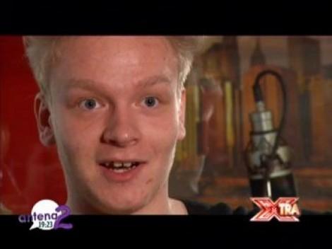 Xtra Factor - "HOLOxGRAFICA", in culise!