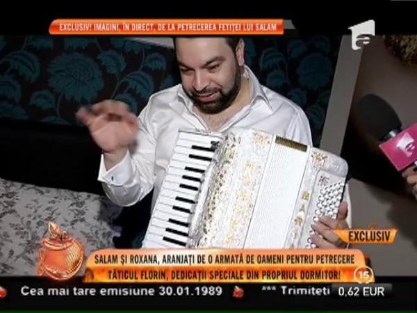 Imagini din dormitorul lui Florin Salam! C&acirc;ntărețul și-a botezat prințesa cu mult fast!