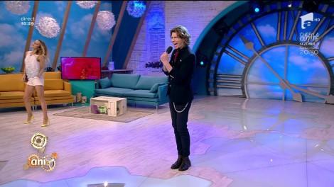 În 2012, câștiga cel de-al doilea sezon "X Factor" și impresiona România cu vocea lui puternică. Astăzi, Tudor Turcu și-a lansat noua melodie. „Venin“, o piesă de dragoste aparte