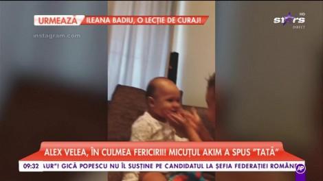 VIDEO! Alex Velea e în culmea fericirii! Micuțul Akim a spus „tată”