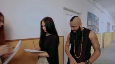 Dani Mocanu cere taxă de protecţie pentru elevii de liceu