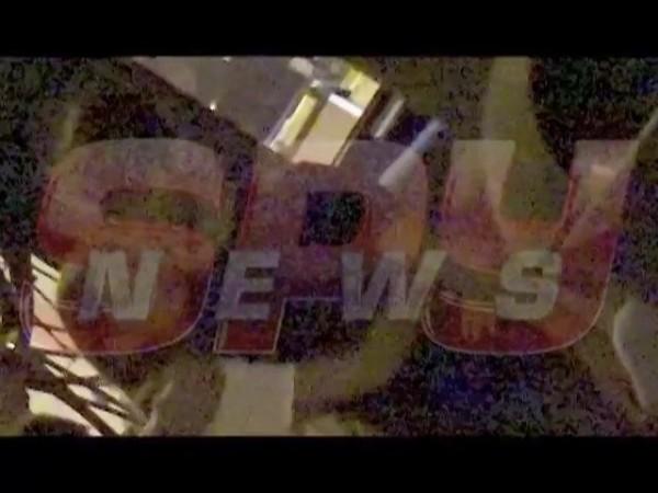 Fiica lui Cristian Boureanu, surprinsă &icirc;n compania unui t&acirc;năr. A mers să-și cumpere rechizite!