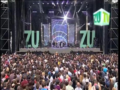 FORZA ZU. Nu ne-au uitat și ne-au (în)cântat! Anda Adam și RACLA, moment de excepție la mega concertul din București!