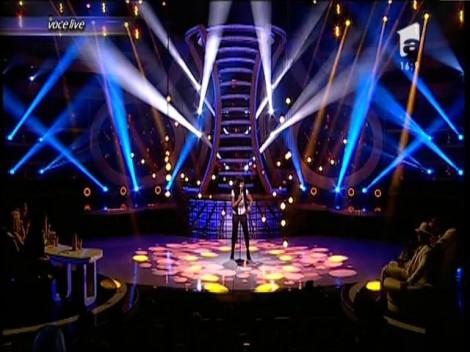 Unde-i voce nu-i tocmeală! Nico a fost o Melanie Fiona fără greșeală și a cântat așa cum... trebuie!