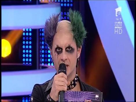 Şi-a văzut visul cu ochii şi a câştigat! Șerban Copoț, marele câştigător al celei de-a douăsprezecea ediție „Te cunosc de undeva!" după transformarea istorică în Keith Flint