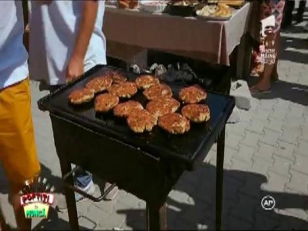 Festivalul Borşului de Peşte, locul perfect pentru scandal. Liviu şi Nea Mărin, duşmani pe viaţă: "C&acirc;nd dansez cu hodorogul am nişte emoţii..."