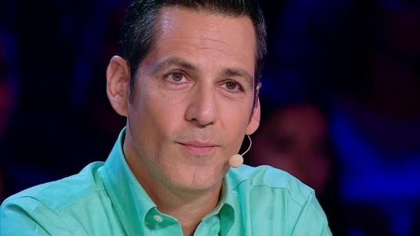 "Oamenii se sperie de aspectul meu fizic. Mă trimit la măturat". Au fost abandonați, dar acum se au unul pe altul. Jean și Andrada, din trupa &rdquo;Vis&rdquo;, i-au smuls lacrimi lui Ștefan Bănică: "Uitați-vă &icirc;n oglindă și apoi la băiatul ăsta"