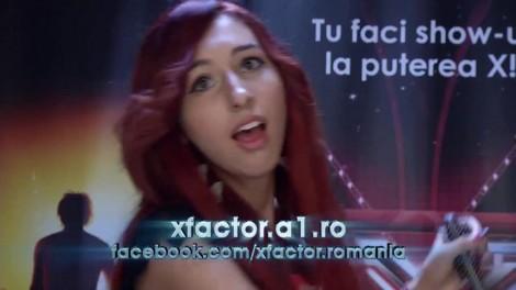 Camera ascunsa: Andreea Hantar interpretind la peria de par celebrul hit "Țîțe, Hagi, maieu"!