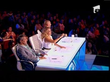 VIDEO: Momentul in care Cheloo a parasit sala nervos! Astazi, de la 20:30, ultima parte a auditiilor!