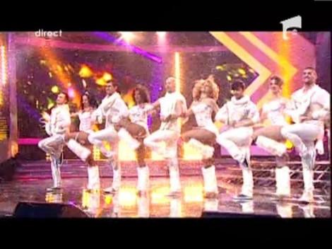 Baletul X Factor: 100 de coregrafii invatate, repetate si execute fara greseala!