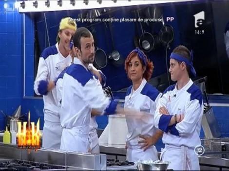 Flăcări în IAD! Un INGREDIENT ascuns în preparate STRICĂ seara de service a celor două echipe!