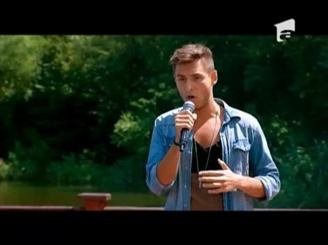 "Dacă îl vede un producător, mâine e vedetă!"