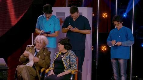 Alertă la ORL. Unchiul Șușu cel mai simpatic surd din istorie isterizează un spital întreg