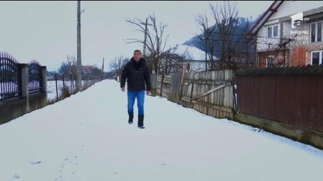 Dana Săvuică, pusă la treabă de mândruțe! Vedeta a muls vaca: ”Nu pot să trag, mi-e milă de ea. Mă doare pe mine...”