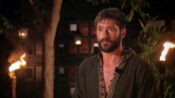 Iubita lui Cătălin, dată afară din casă?! Cătălin: "Vineri vine Nicoleta"