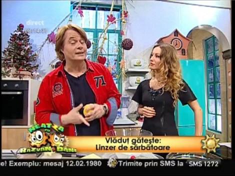 Un desert absolut demenţial cu dulceaţă şi biscuiţi! Se prepară uşor, în doar 30 de minute!