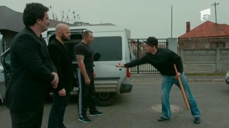 Top șoferi în România. De la șoferul agresiv și până la pițipoanca de Capitală