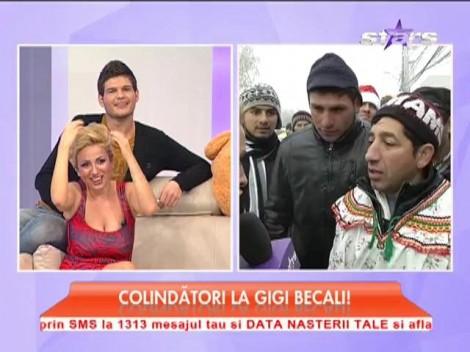 Tradiţia e tradiţie: Colindătorii au poposit şi anul acesta la poarta lui Gigi Becali