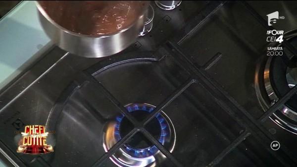 Vrea un ZECE! Un fost concurent s-a &icirc;ntors &icirc;n fața chefilor pentru o a doua șansă: "Am venit să-mi dau corigența!"