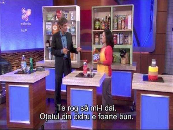 Ai mătreață și nimic nu te ajută? Dr. Oz &icirc;ți dezvăluie produsul din bucătărie care o elimină IMEDIAT!