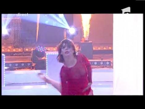 LADY IN RED: Andreea Popescu, senzationala in finala "Romania Danseaza"!