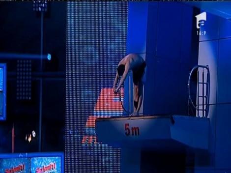 Sub ochii sirenei Andreea, trebuia să fie de 10! Luis Lazarus, "justițiarul" săriturilor la "Splash!"
