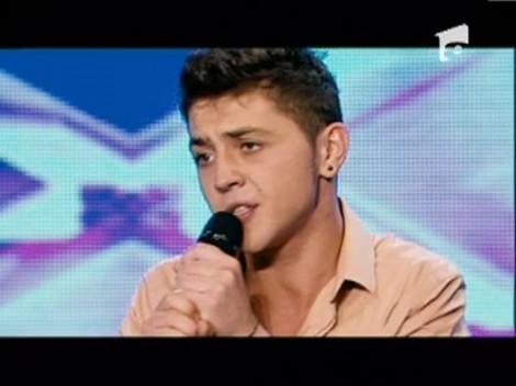 Vezi cine i-a convins cel mai repede pe juratii X Factor!