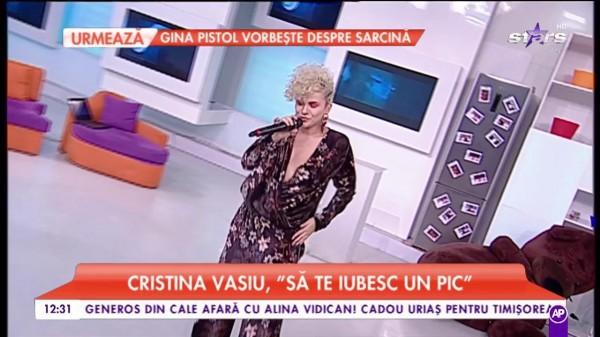 Cristina Vasiu interpretează cea mai recentă piesă a ei, &rdquo;Să te iubesc un pic&rdquo;