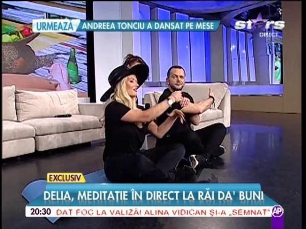 "Delion" l-a făcut pe Mihai Morar să transpire! După ce s-a bronzat &icirc;n vacanță, c&acirc;ntăreața este o explozie de energie!
