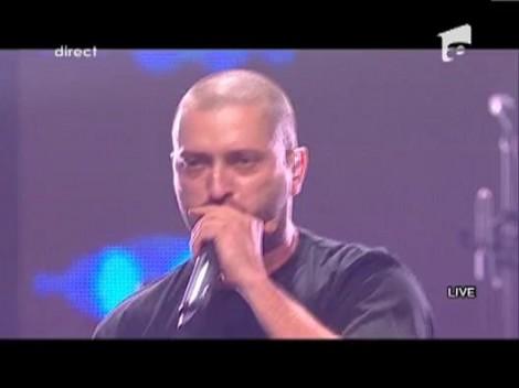 Parazitii la puterea X: Cheloo, Ombladon si Freakadadisk "au dat foc" scenei X Factor