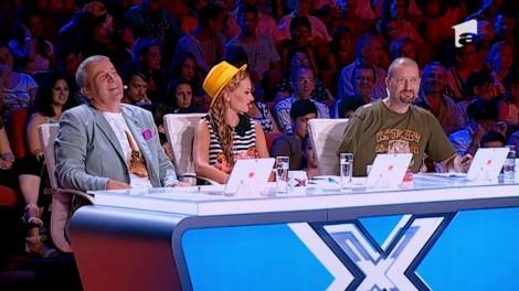 Toată lumea, mâinile în aer pentru Cheloo! Asta înseamnă să fii șmecher