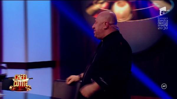 A primit scoici &icirc;n farfurie și s-a dezlănțuit! Chef Scărlătescu: &rdquo;Știi cum e asta? Și ***** și cu banii luați!&rdquo;