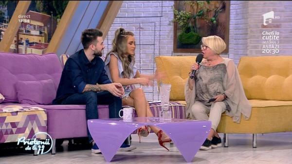 Mirabela Dauer,  dă-ne și nouă rețeta! La 69 de ani, arată ca la 40, &icirc;și face selfie-uri, are două conturi de Facebook și e activă pe Youtube!