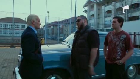 Director de școală nouă. Vișinescu este „noul Dumnezeu” al unui liceu din București!