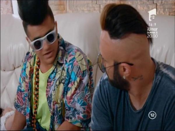 Roby Roberto şi Malone, singuri în faţa misiunii supreme: Cum schimbă băieţii scutecele copiilor