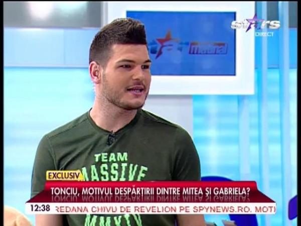 VIDEO demenţial: Andreea Tonciu a c&acirc;ntat LIVE &icirc;n platoul show-ului "Star Matinal"! Nu trebuie să ratezi imaginile astea