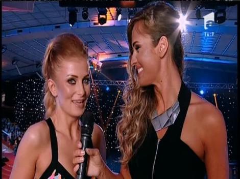 Direct în cap de la 5 metri! Sylvia, super săritură și multă atenție de la gât în jos: "Am rămas fără chiloți!"