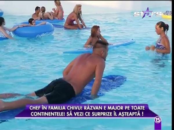 Cod ROȘU de păcate fierbinți! Loredana Chivu şi Ana Mocanu, show INCENDIAR pe placa de surfing