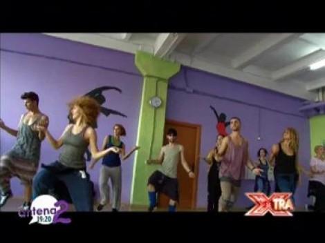 Xtra Factor: "ca un liliac intre lebede". Dansatoarele ca sirenele - vrajesc fara drept de apel
