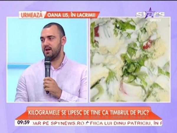 Cum se prepară corect o salată ce nu &icirc;ngrașă! S-a descoperit misterul dietelor ce nu te ajută să slăbești!