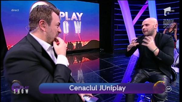 "Cenaclul JUniplay", versuri de mare "valoare": "Noi doi ştim prea bine, contrabasul nu-i de mine, dar am învăţat, măi, vere, doar cu el fac lovele"