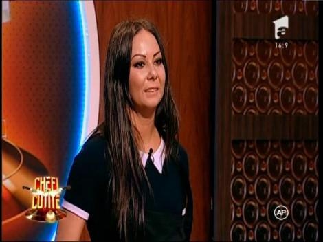 „S-a umflat Scărlătescu la față”! Cheful era să-și spargă dintele cu preparatul Iasminei! „Sigur e cineva de origine arabă”!